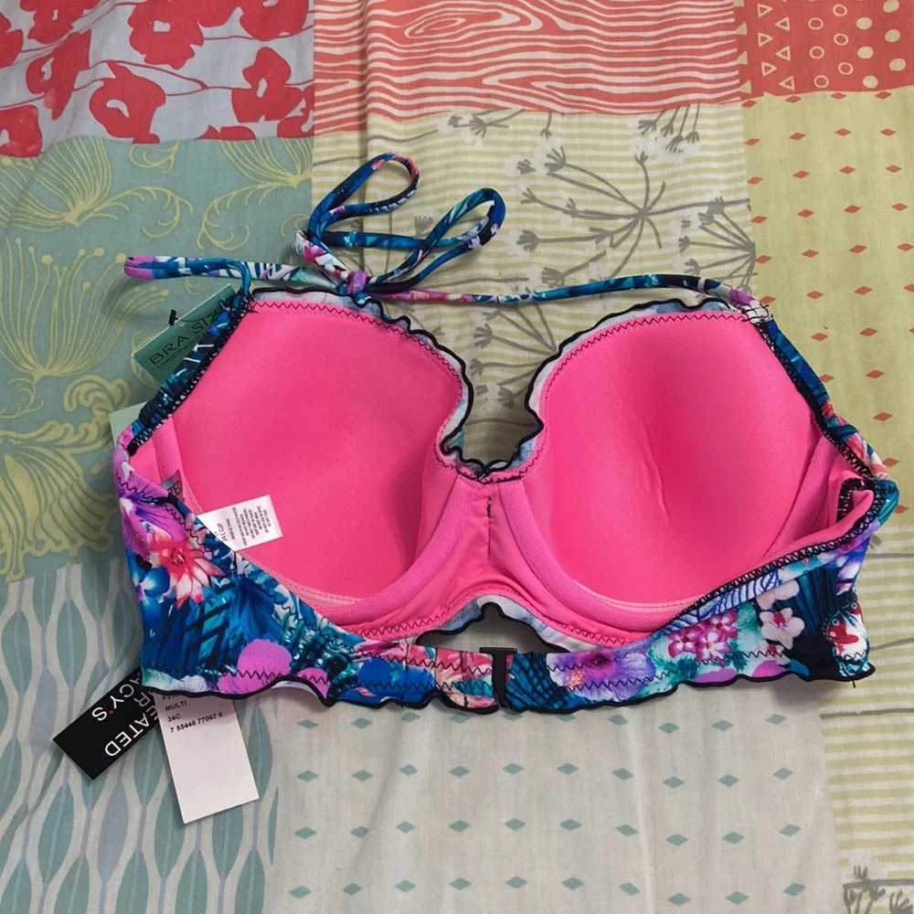 Brand New With Tags Bikini Set from Macy’s Sundazed Collection - Picture 4 of 8